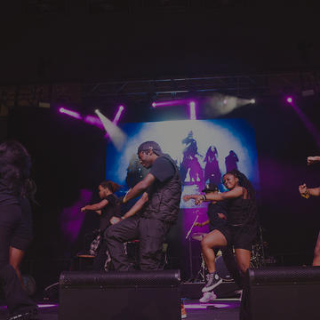 Students dancing on show