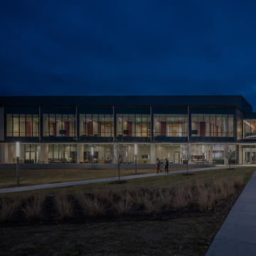 picture of the outside of the Student Center